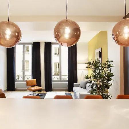 Rent A - Bonne Nouvelle Apartment