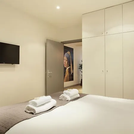 Rent A - Bonne Nouvelle Apartment Paris