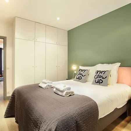 Rent A - Bonne Nouvelle Apartment *