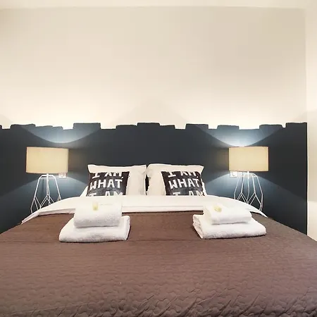 Rent A - Bonne Nouvelle * Paris