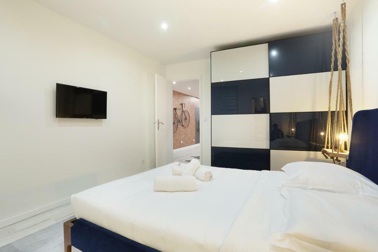 Rent A - Bonne Nouvelle